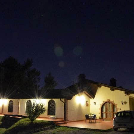 Agriturismo Santa Barbara سان مينياتو المظهر الخارجي الصورة
