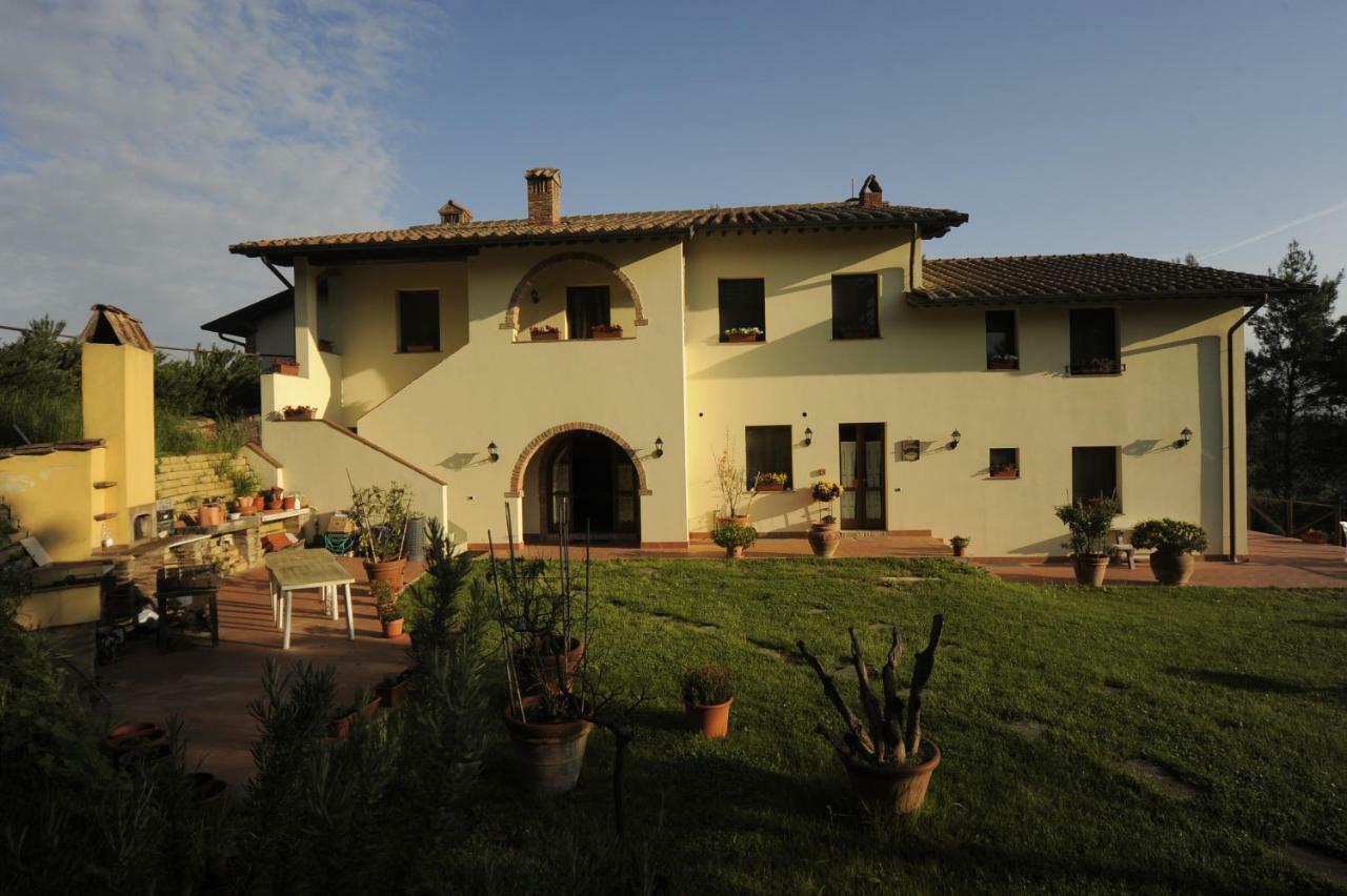 Agriturismo Santa Barbara سان مينياتو المظهر الخارجي الصورة
